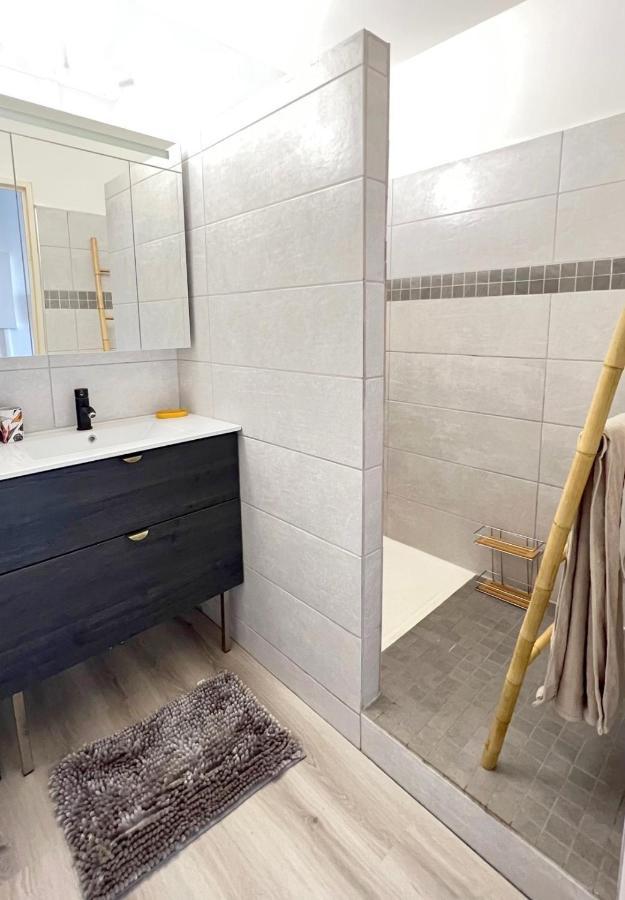 L'Eden Cocoon 3 Etoiles Proche Plage Saint Gilles Les Bains Eksteriør bilde